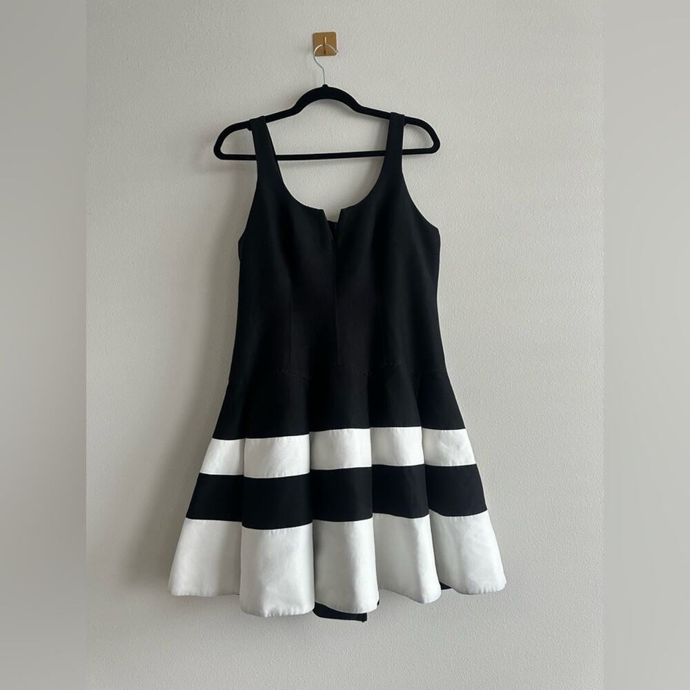 Halston Heritage Black White Drop Waist Mini Pleated Dress Silk Cotton – Size S